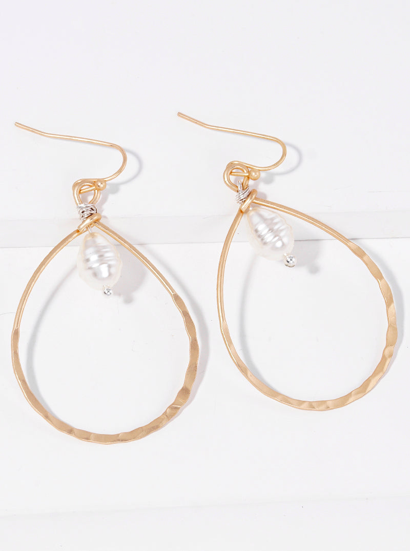Hammered Teardrop With Pearl Metal Dangle Earrings