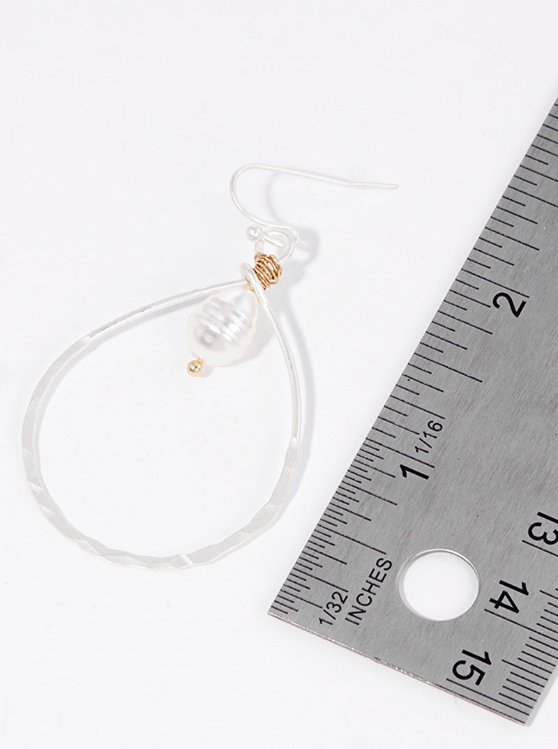 Hammered Teardrop With Pearl Metal Dangle Earrings