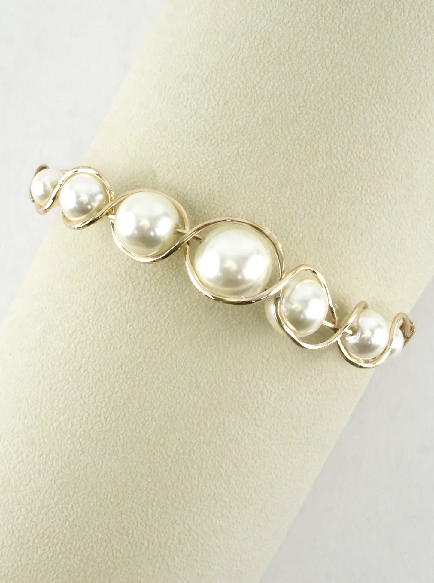 Handmade Woven Graduated Pearl Wire Cuff Bracelet