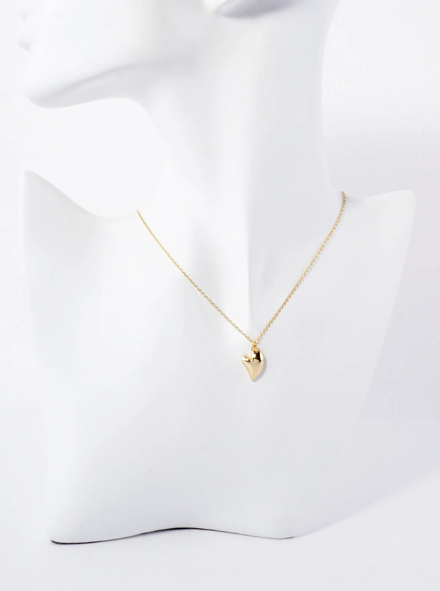 Heart CZ-Stones Set-on-the-Sides Pendant Hypoallergenic 18K-Gold-Dipped Necklace