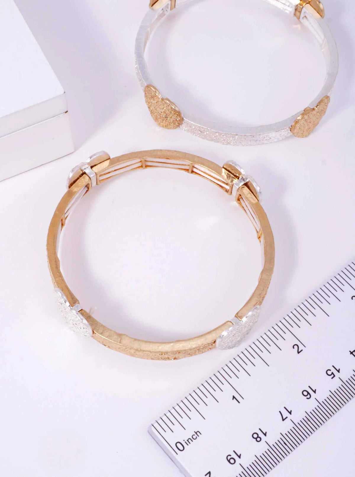 Heart-Textured-Love-Stretch-Bracelet-33-QB2551-WGWS-1-24X6D123092826K1158.jpg