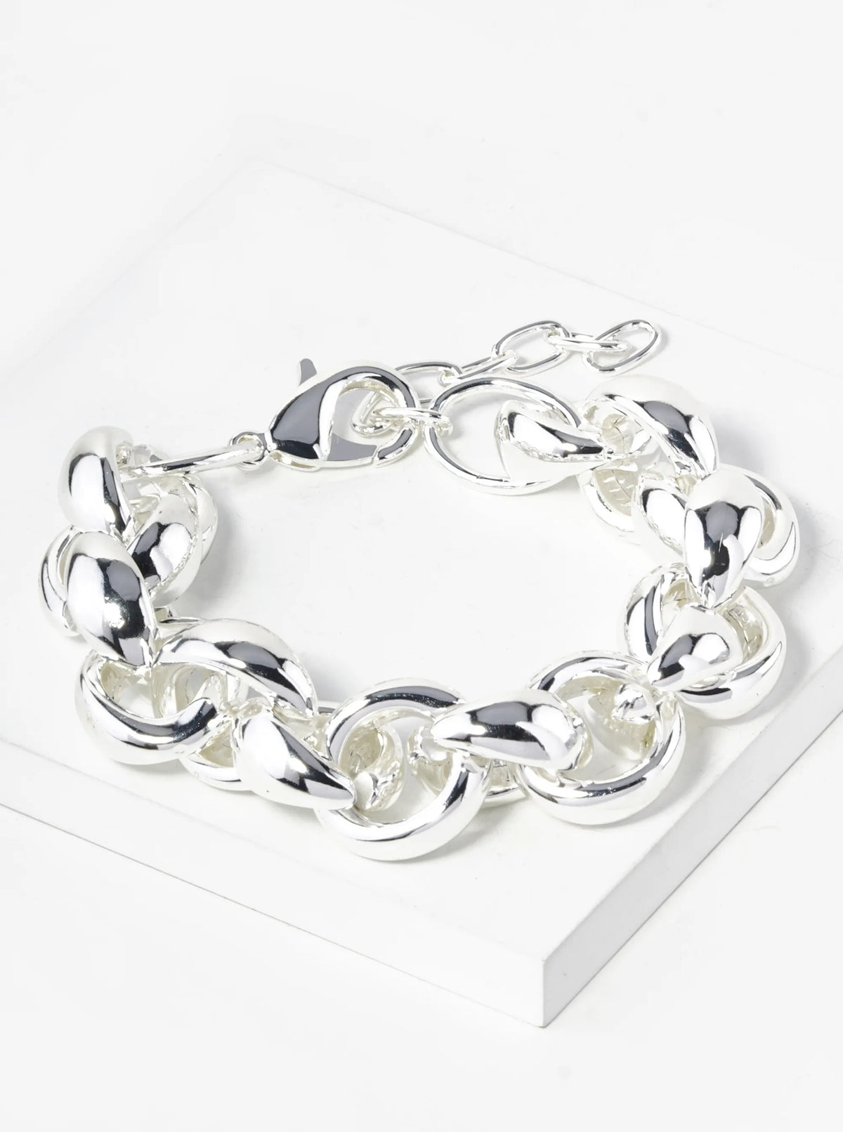 Hollow Metallic Chunky Chain Bracelet