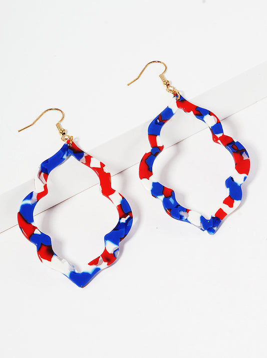 Hollow Quatrefoil Acetate Dangle Drop Earrings