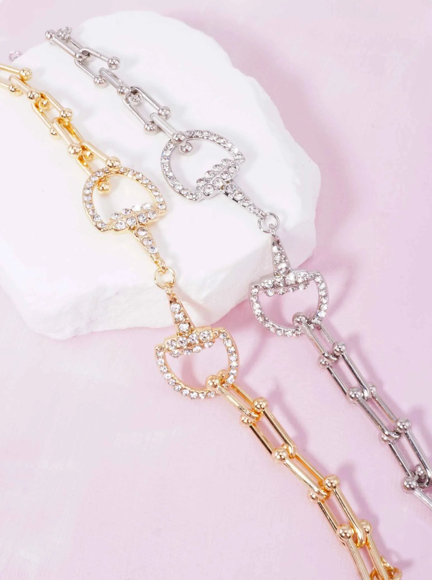 Horsebit-Rhinestone-Polished-Chain-Bracelet-150-SB6011-GD-1-LCDO3S15073726K1236.jpg