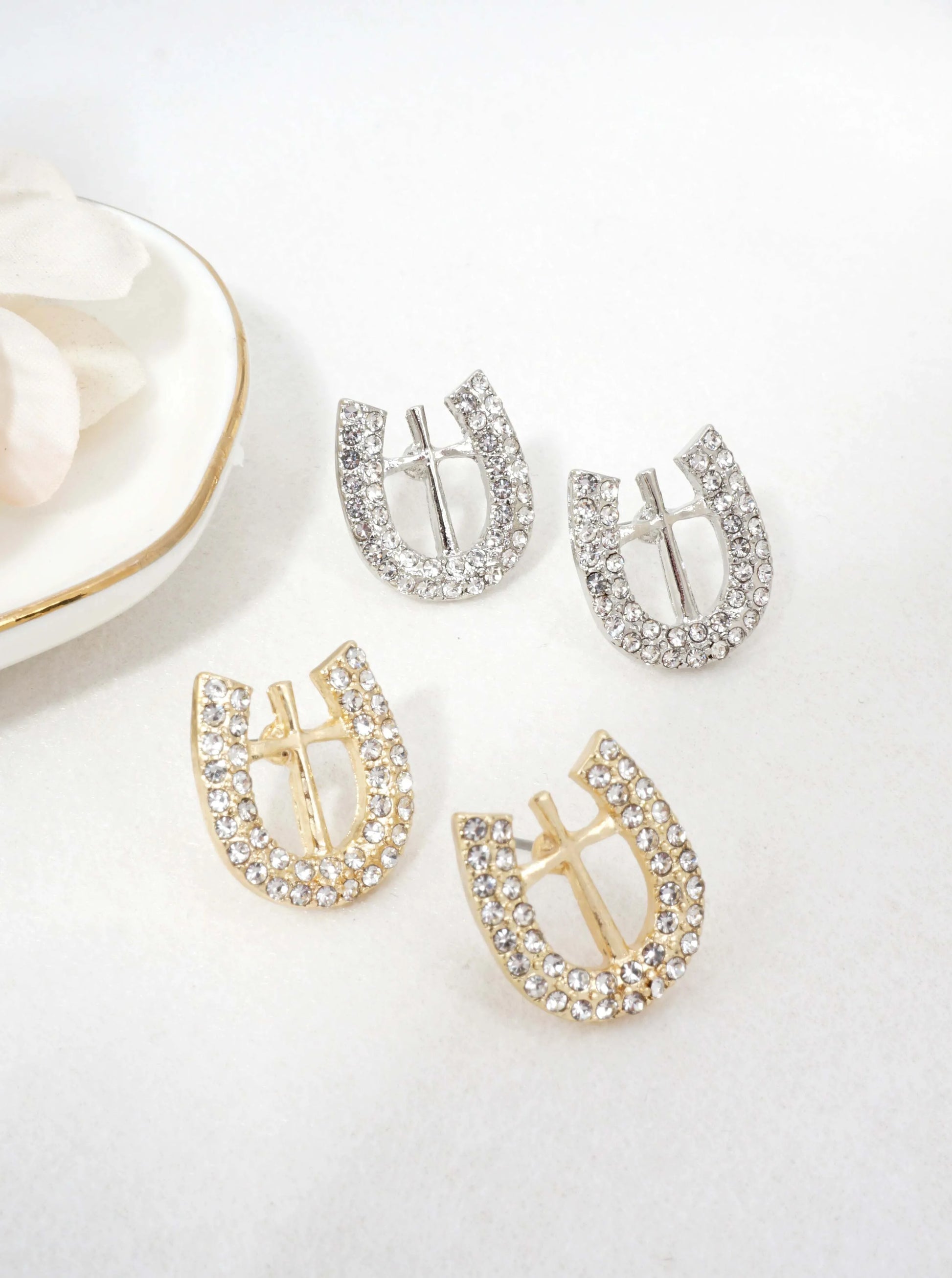 Horseshoe-Rhinestone-Stud-Earrings-61-E7147-GCR-1-X6GECZ26065626K1104.jpg