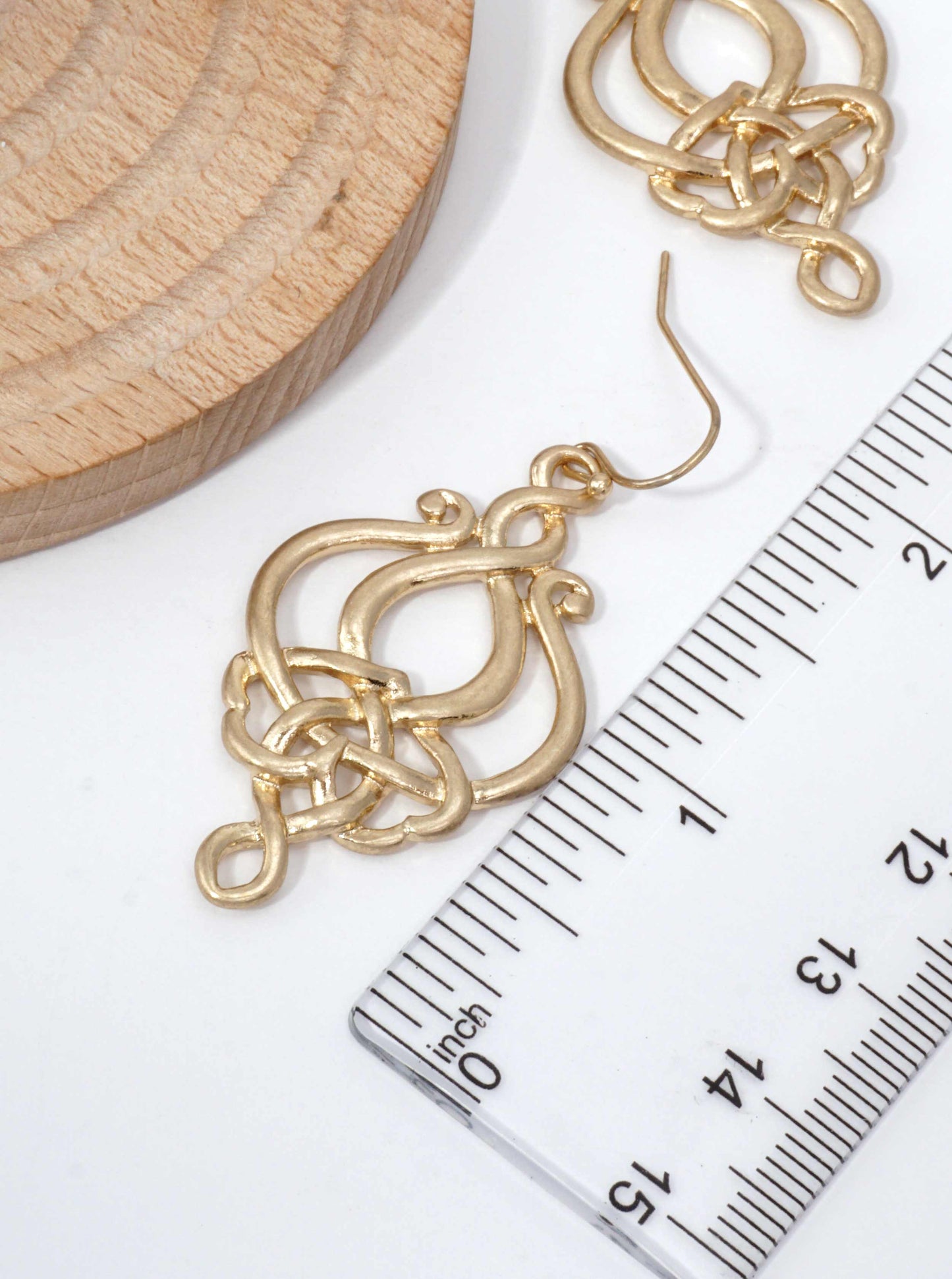 Interlaced-Knot-Dangle-Earrings-33-HE2431-WG-2-UYYMLR20064626K1009.jpg