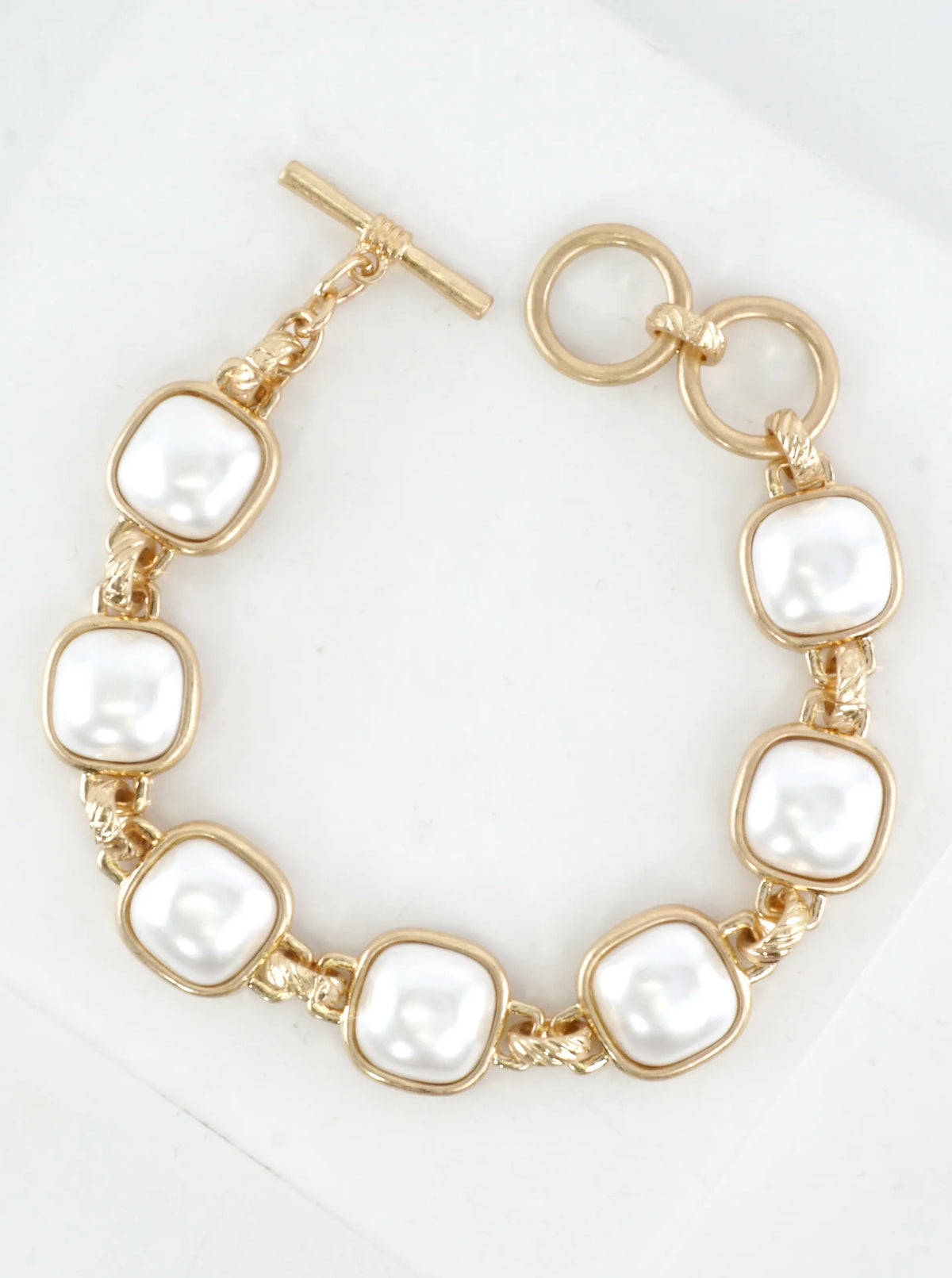 Pearlized Rectangle Chain Bracelet