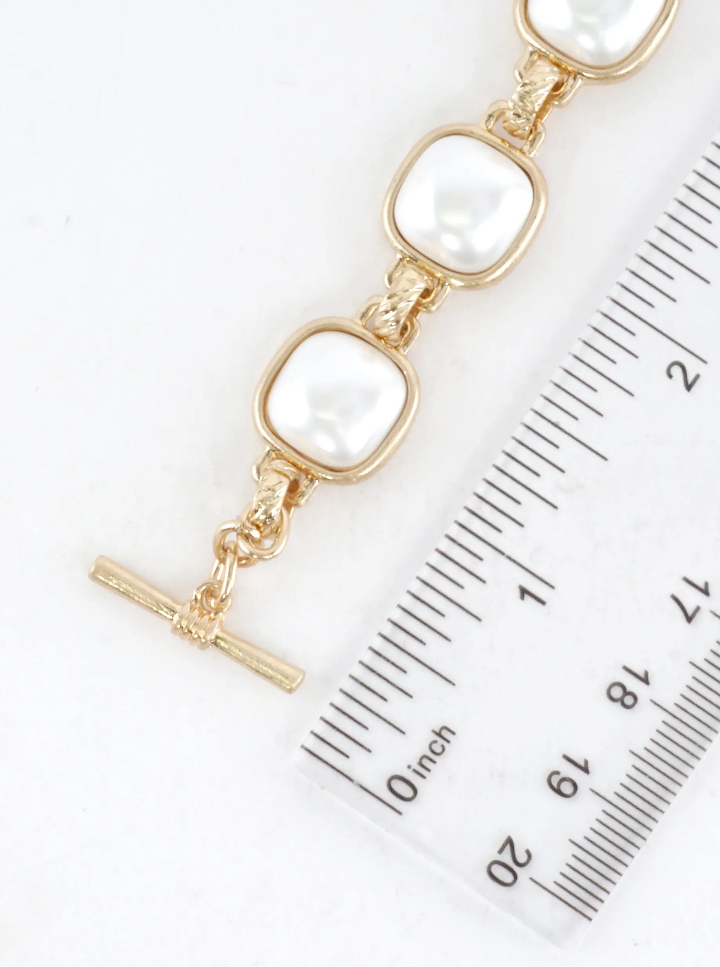 Pearlized Rectangle Chain Bracelet