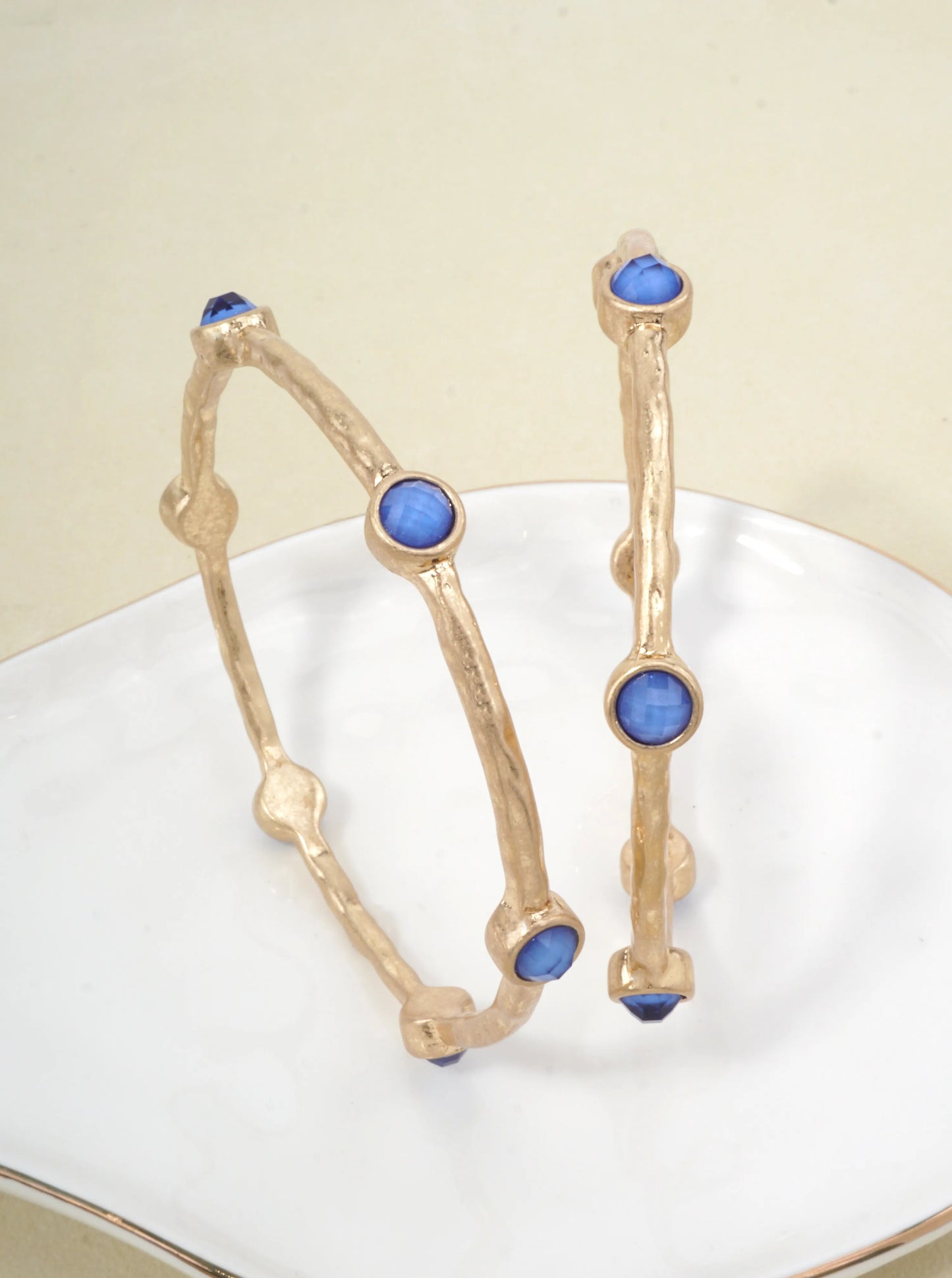 Hammered Stone Accented Bangle Bracelet