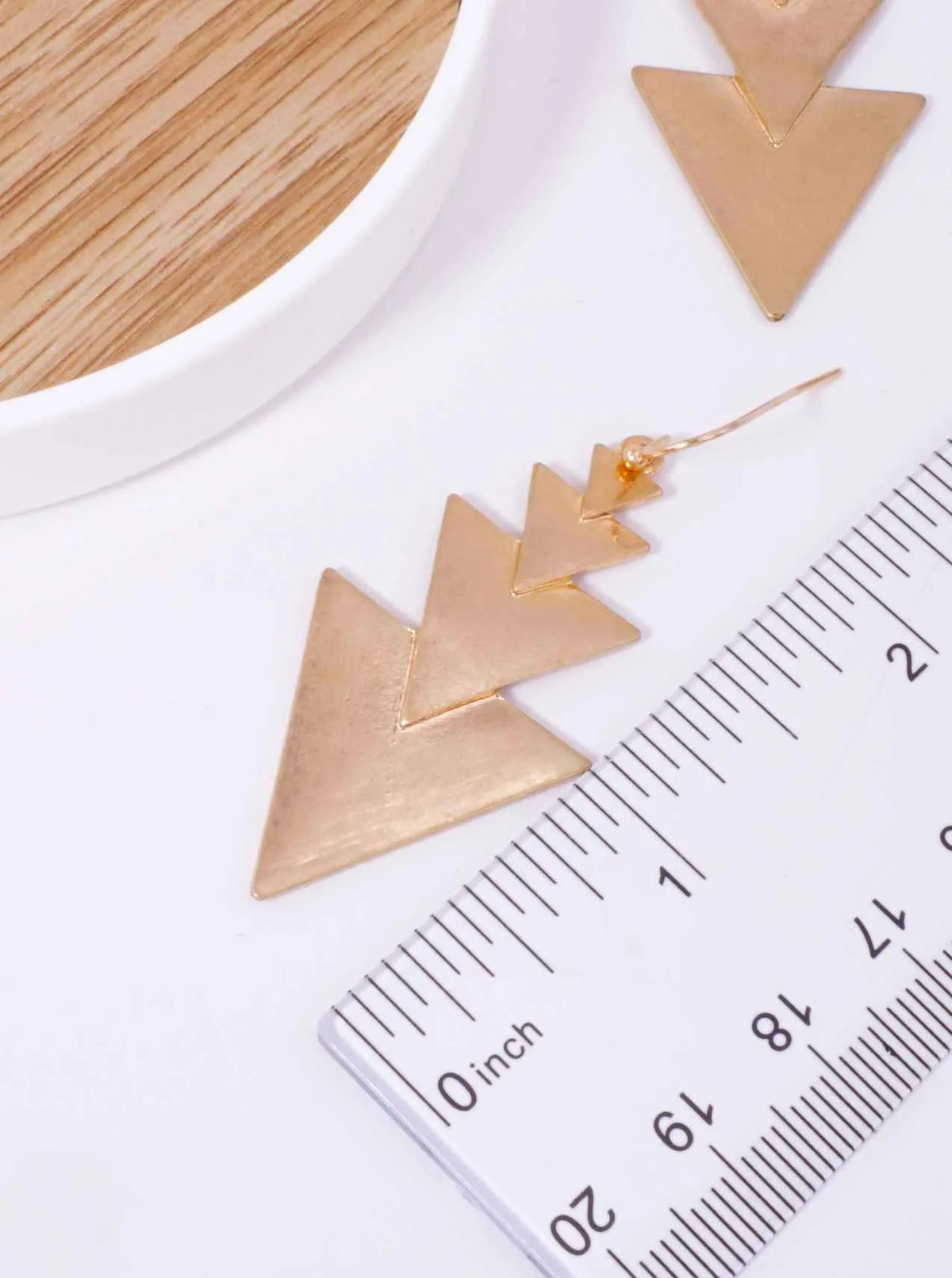 Layered-Triangle-Matte-Hook-Drop-Earrings-33-HE2090-WG-1-X8UKGR23093726K0255.jpg