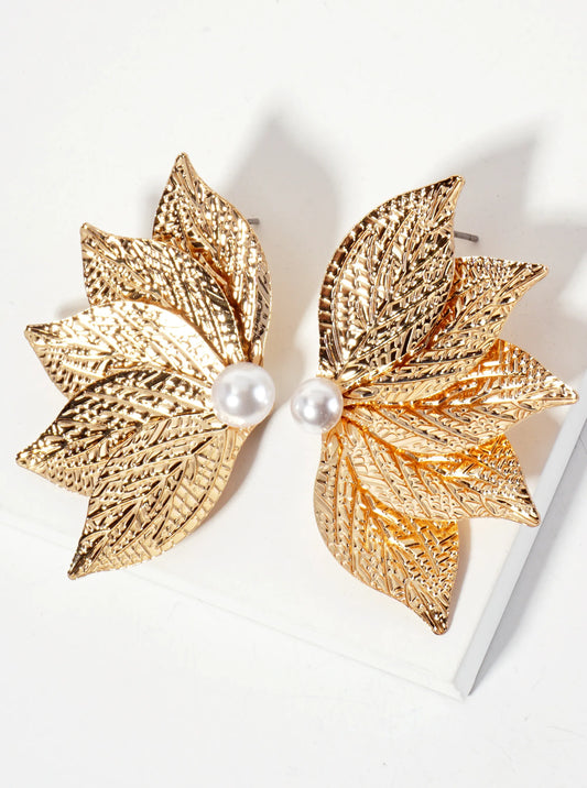 Leaf-Shaped Fan Symmetrical Design Statement Earrings