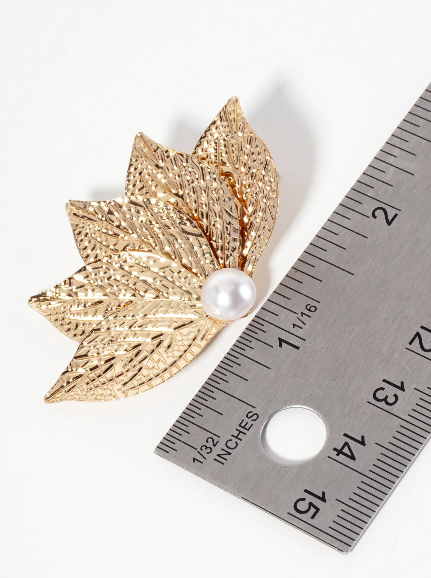 Leaf-Shaped Fan Symmetrical Design Statement Earrings