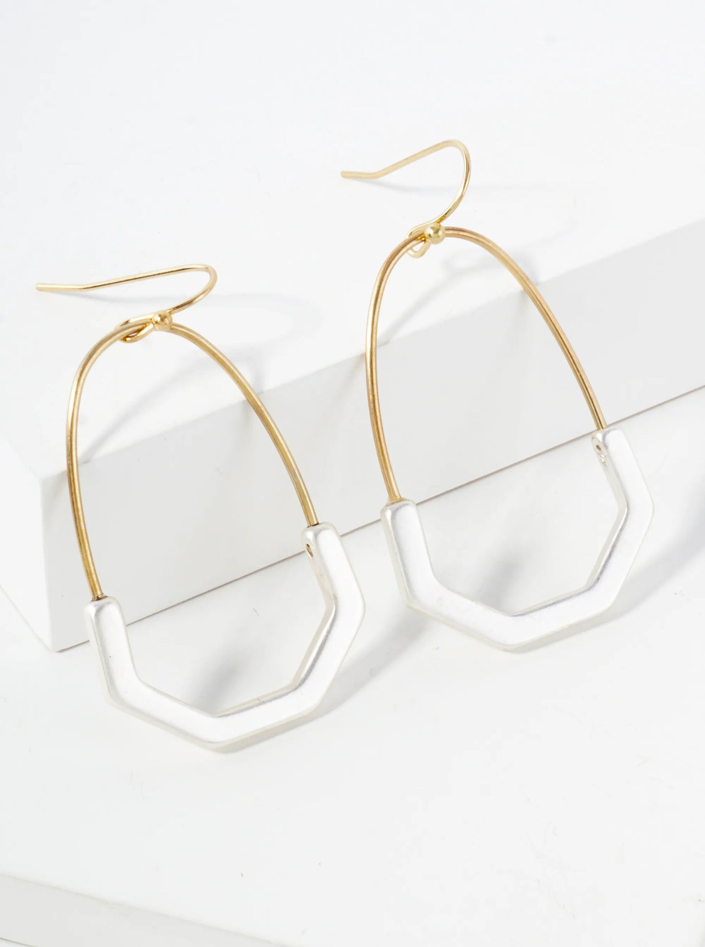 Lightweight Geometric Shape Metal Earrings