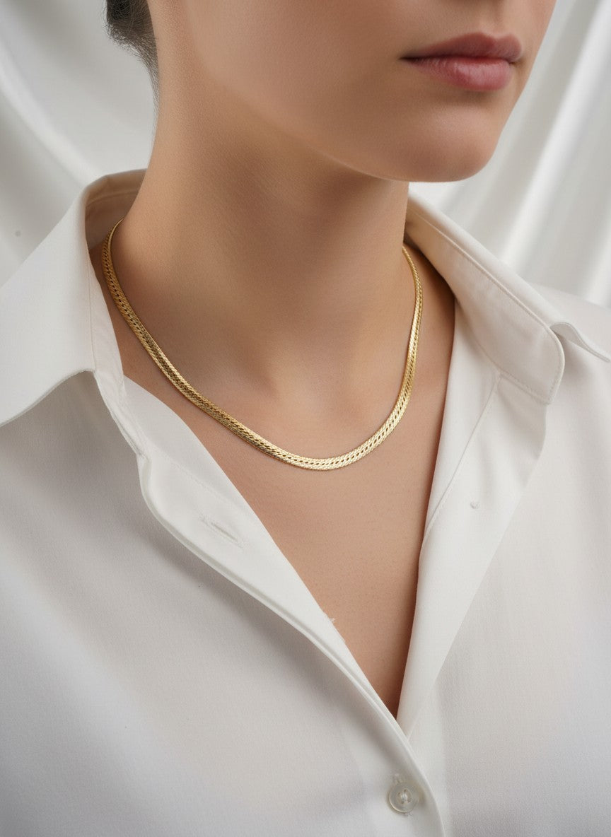 Luxe Textured Snake Necklace