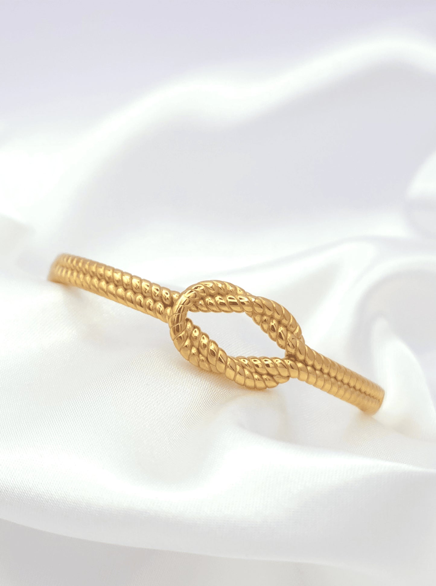 Cable Link Hinged Bangle Bracelet
