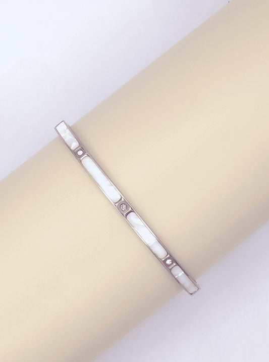 Hinged Oval Polished Bangle Bracelet