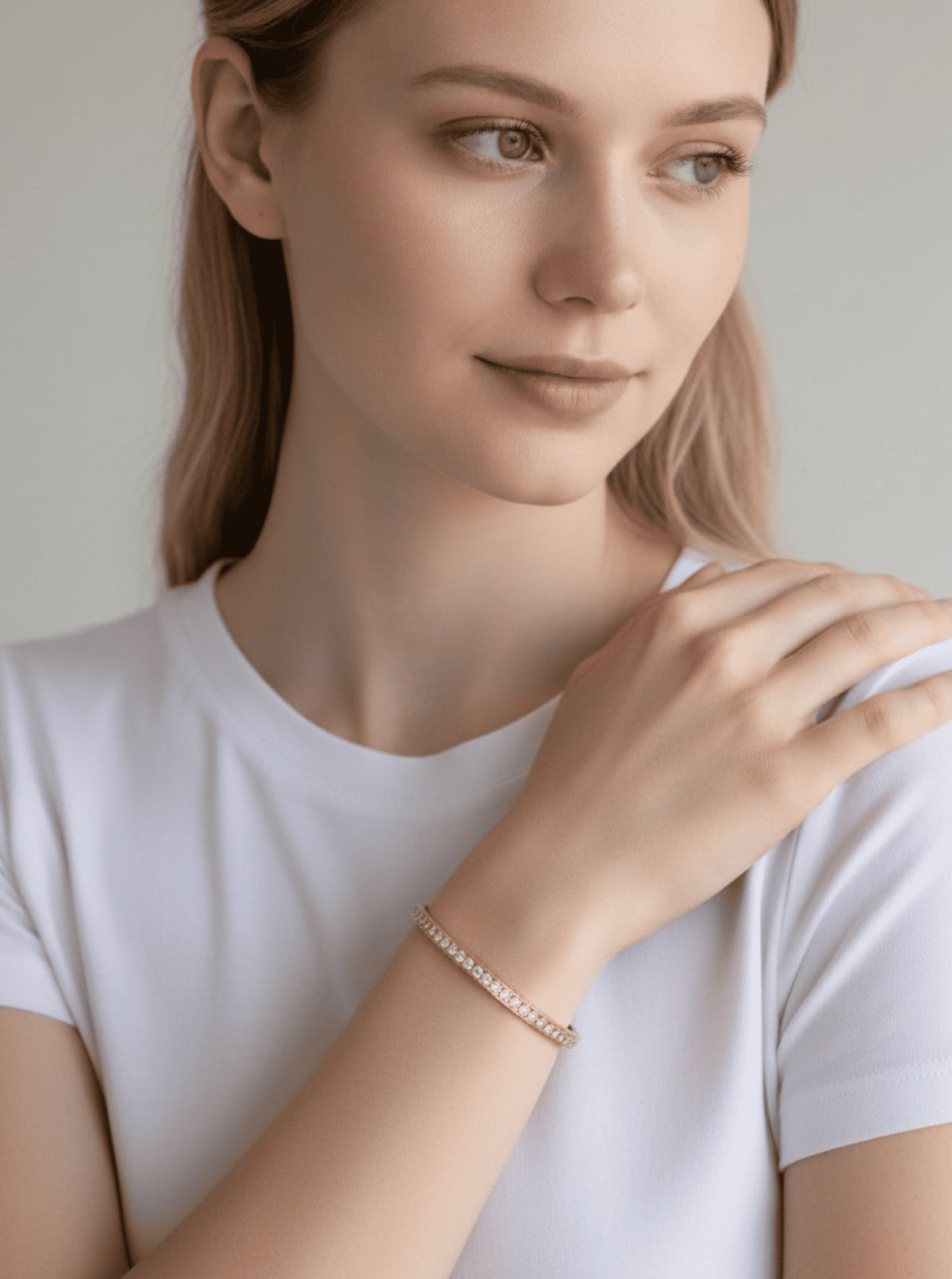 Hinged Modern Classic Bangle Bracelet