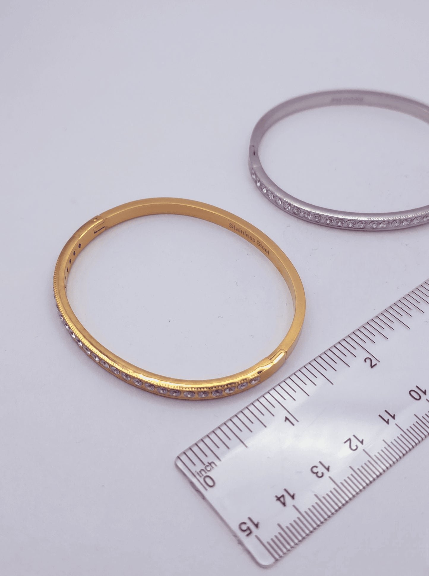 Hinged Modern Classic Bangle Bracelet
