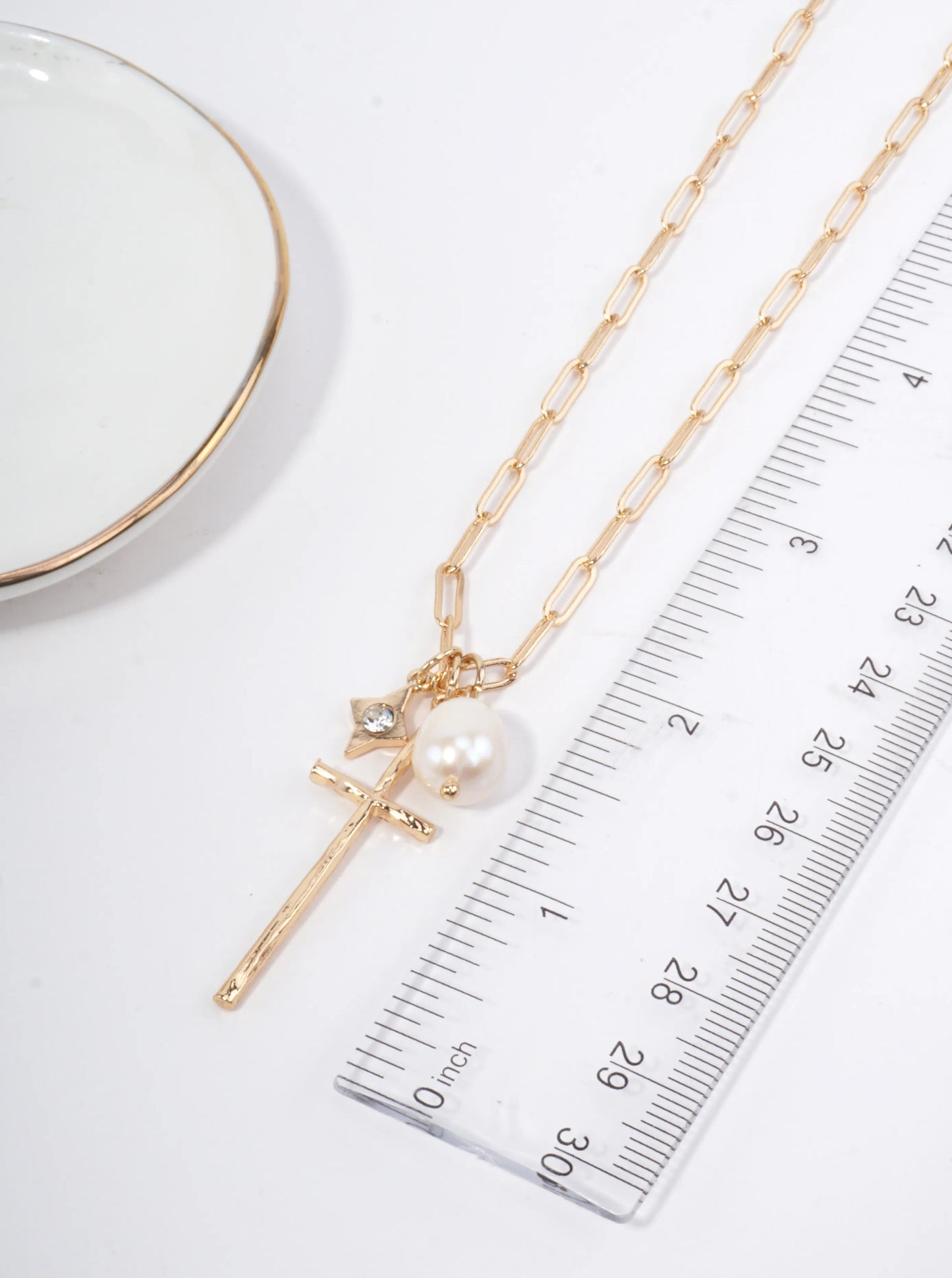 Hammered Cross Resin Pearl Pendant Necklace