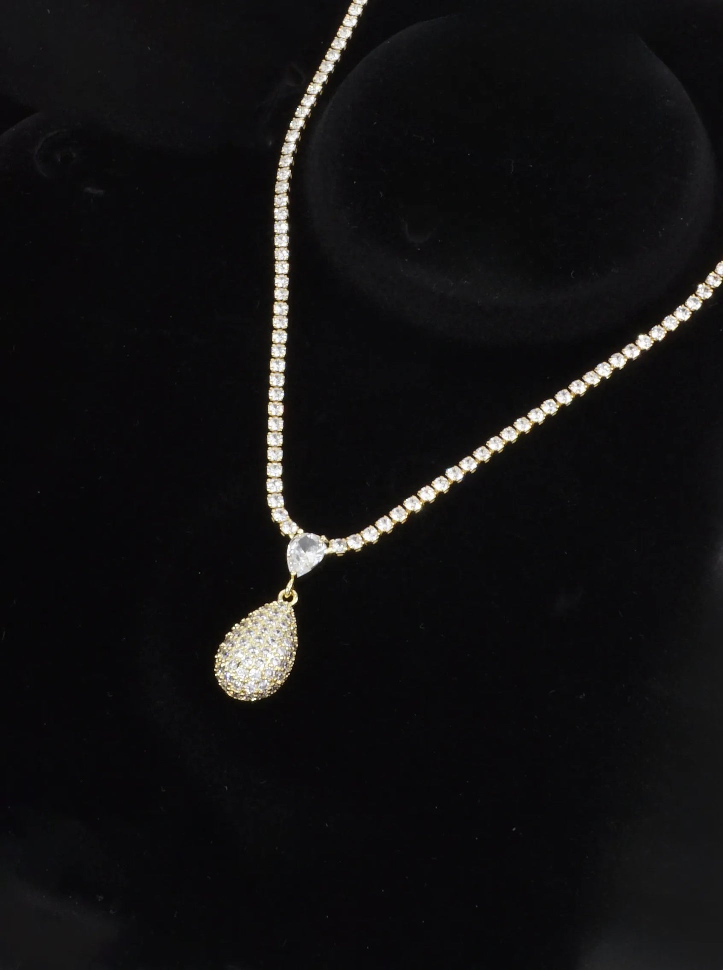 Sculptural Pave Teardrop Tennis Necklace