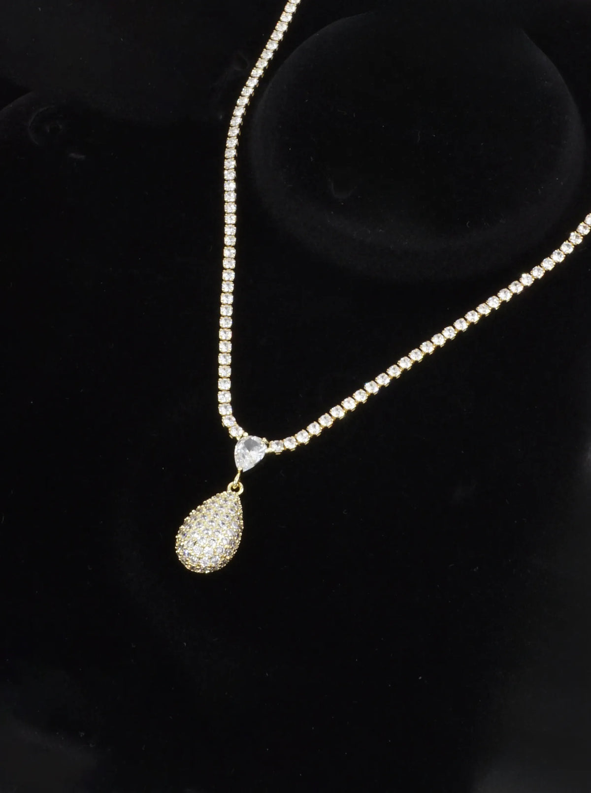 Sculptural Pave Teardrop Tennis Necklace