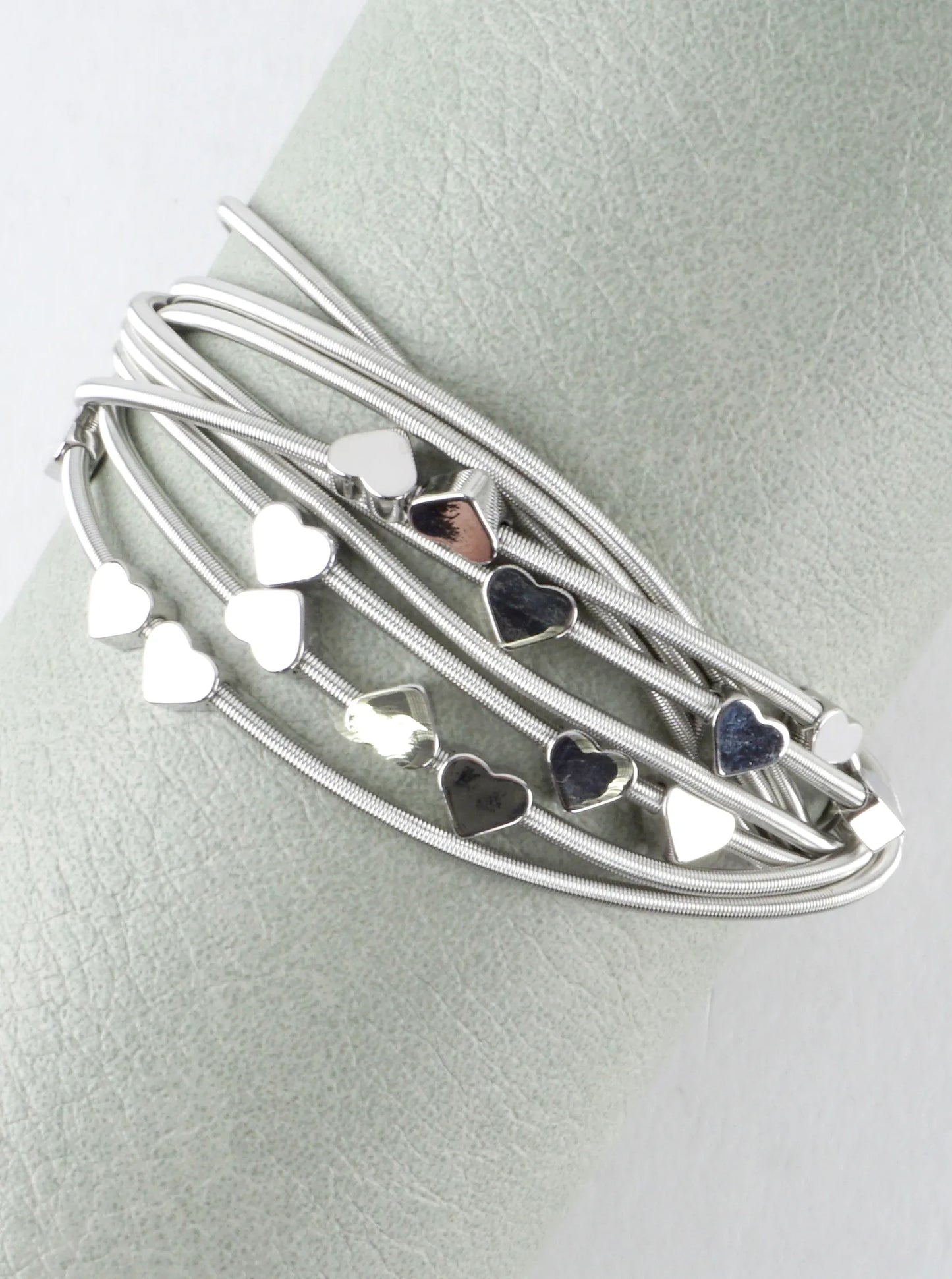 Magnetic Brass Hearts Stretch Piano Wire Bracelet
