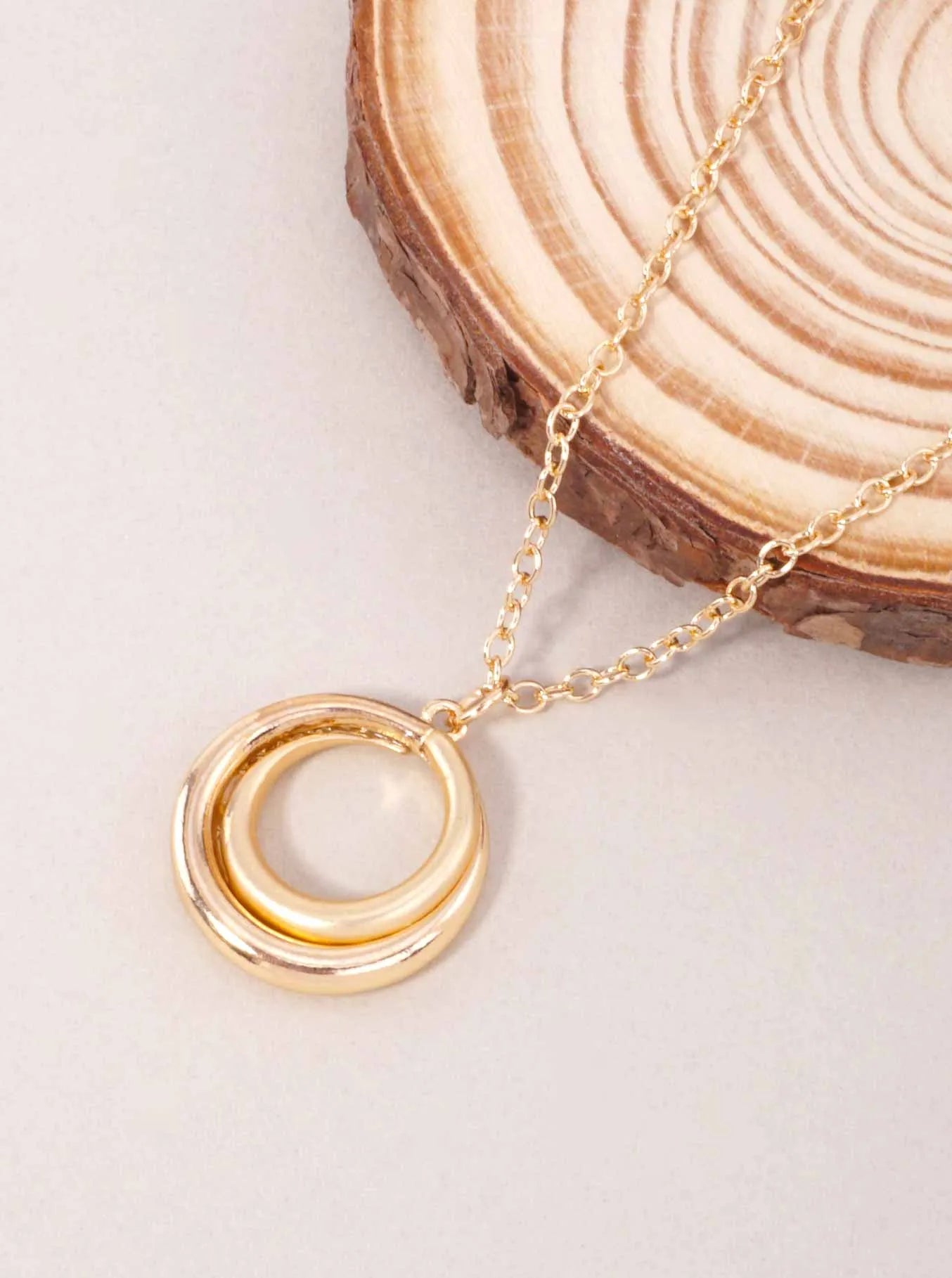 Matte-Polished-Double-Circle-Pendant-Necklace-33-HN5329-GDMG-0-CPFQZJ21085026K1144.jpg