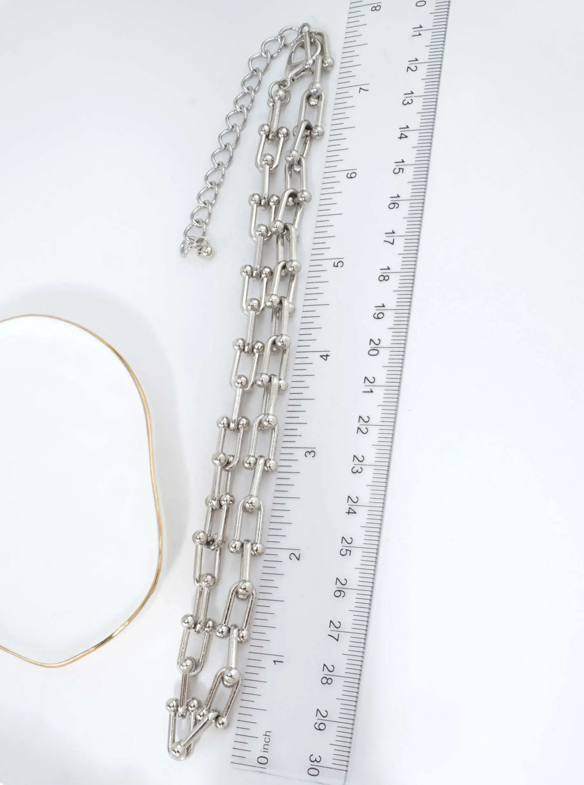 Medium Alloy Horseshoe Chain Necklace