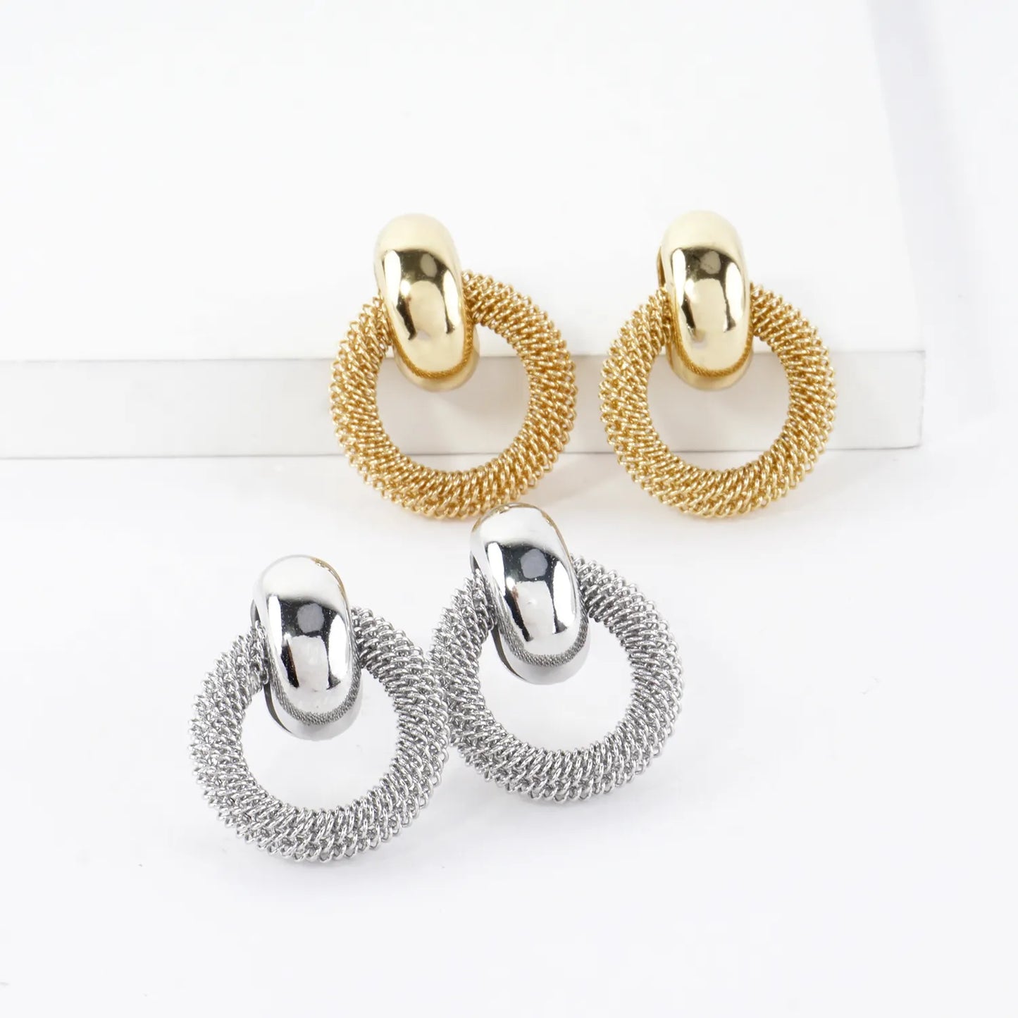 Mesh Doorknocker Post Brass Earrings