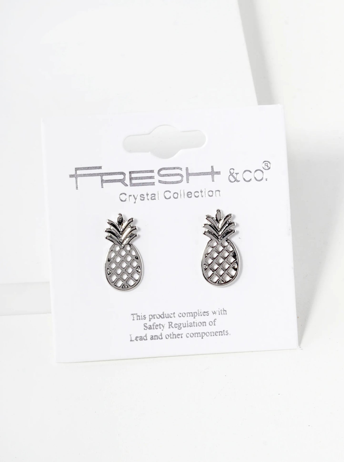 Metal 15mm Filigree Pineapple Tropical Stud Earrings