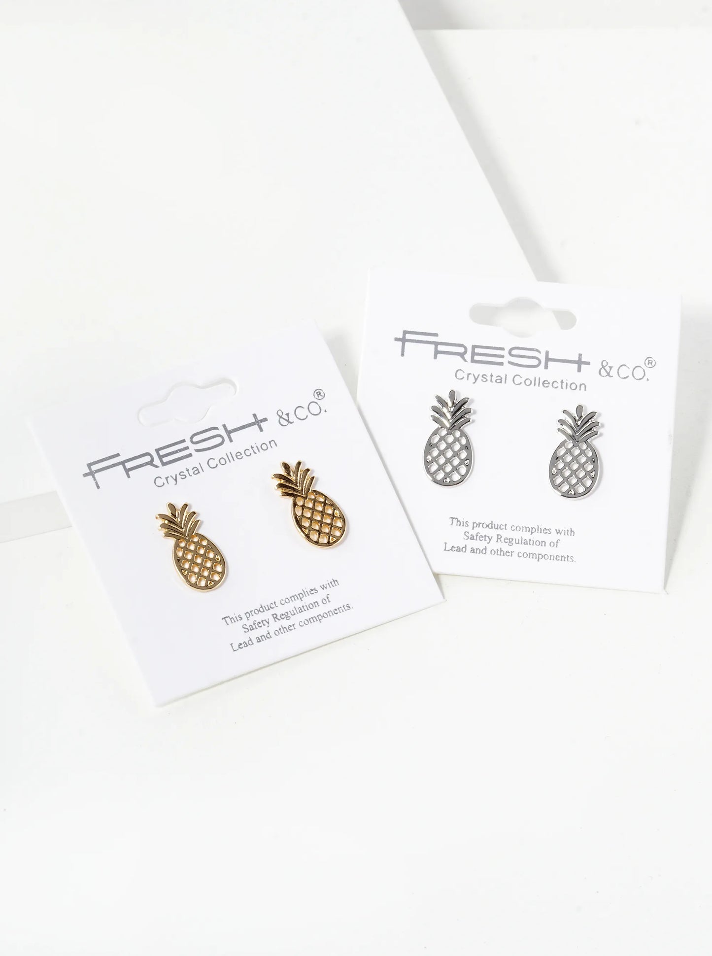 Metal 15mm Filigree Pineapple Tropical Stud Earrings
