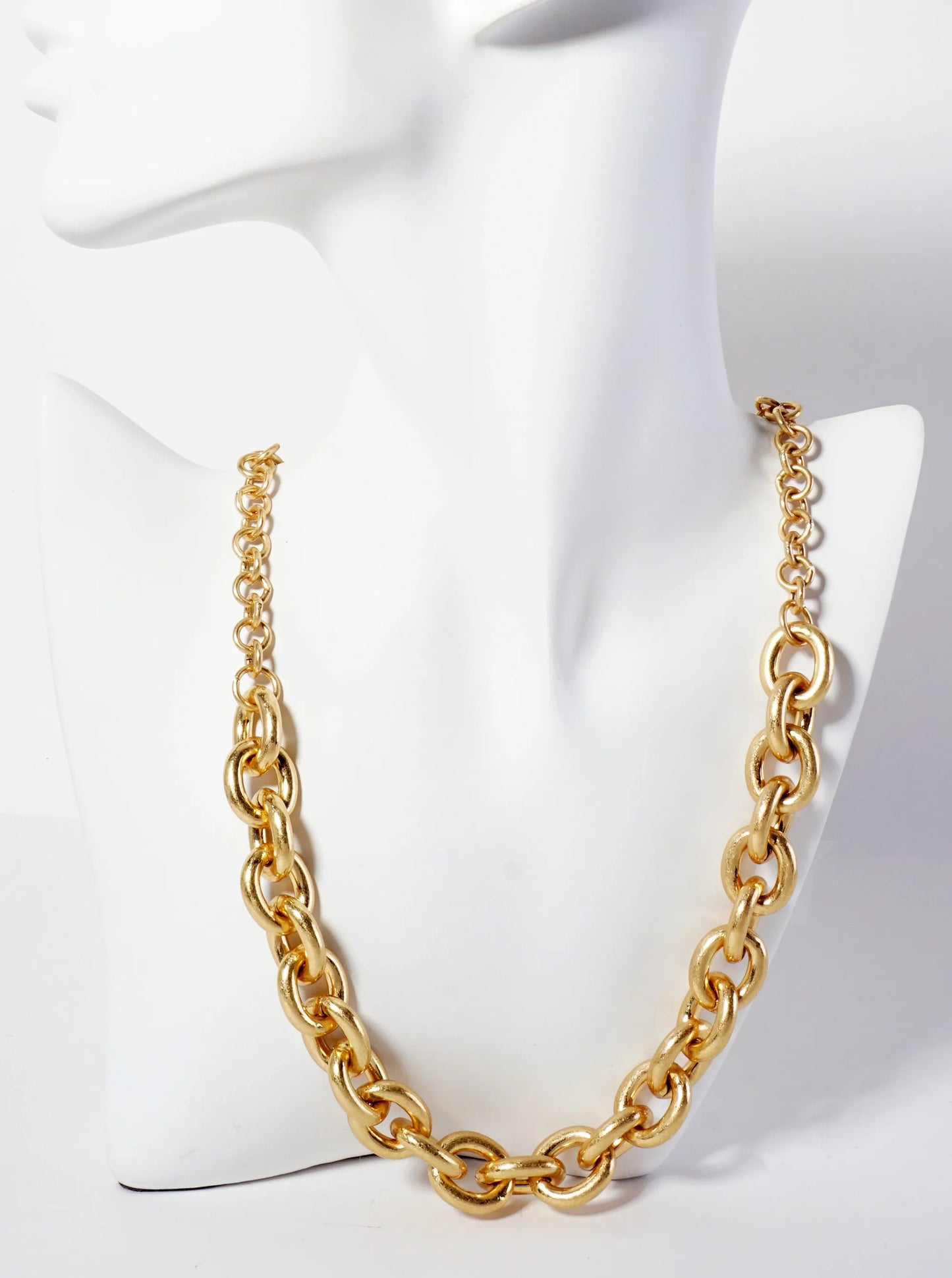 Metal 17mm Chunky Chain 22-inch Necklace