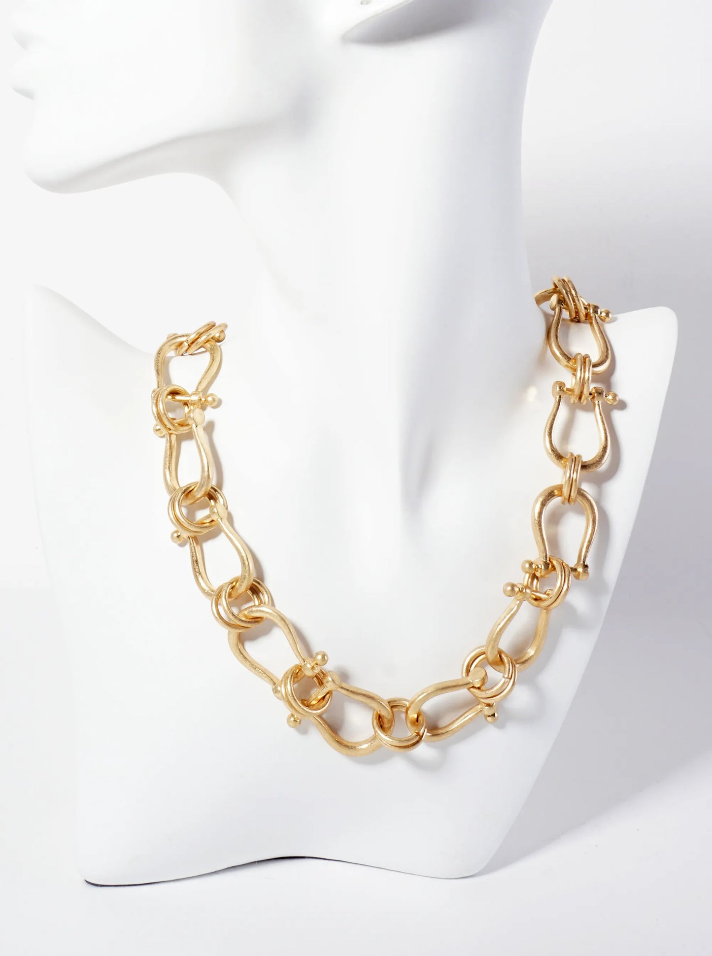 Metal 18-inch Chunky Horseshoe Link Chain Necklace