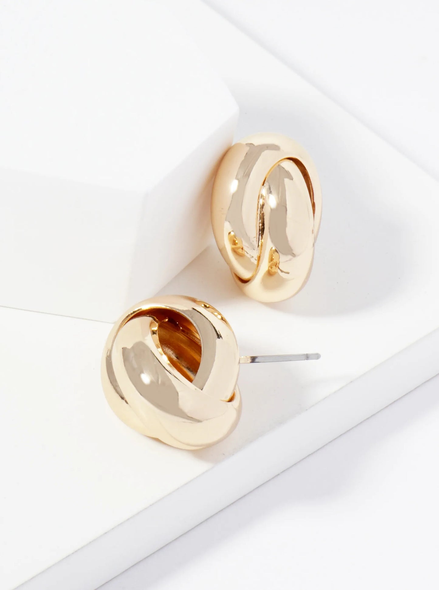 Metal 18mm Love Knot Stud Earrings