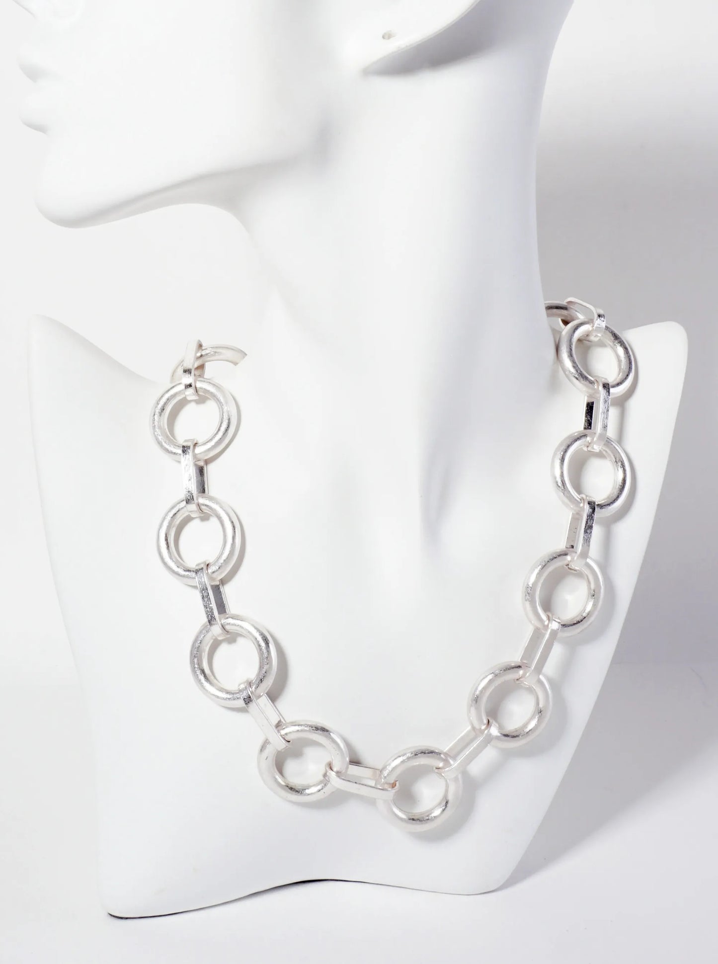 Metal 20mm Hollow Circle Chain Necklace