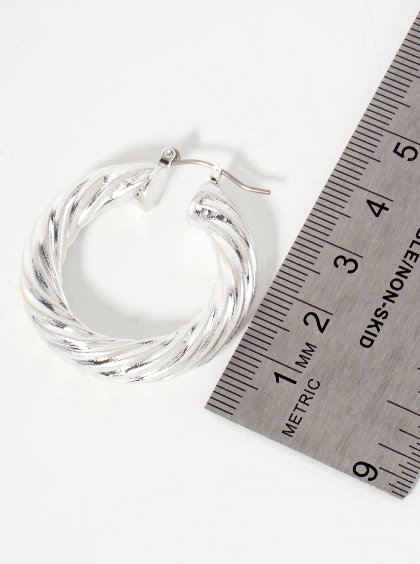 Metal Cable-Texture 38mm Hollow Latch-Back Hoop Earrings