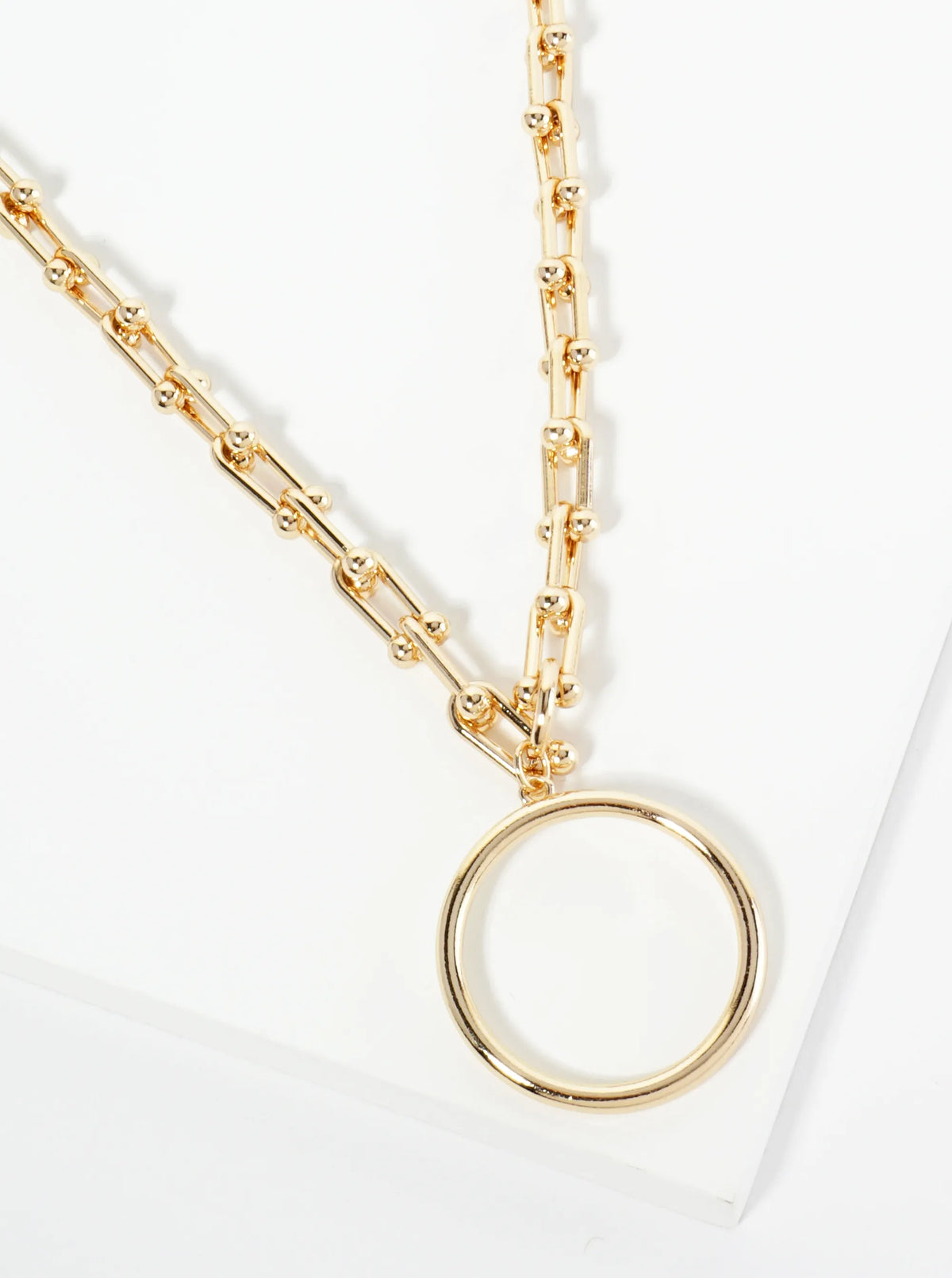 Metal Circle Pendant With HardWear Chain Necklace