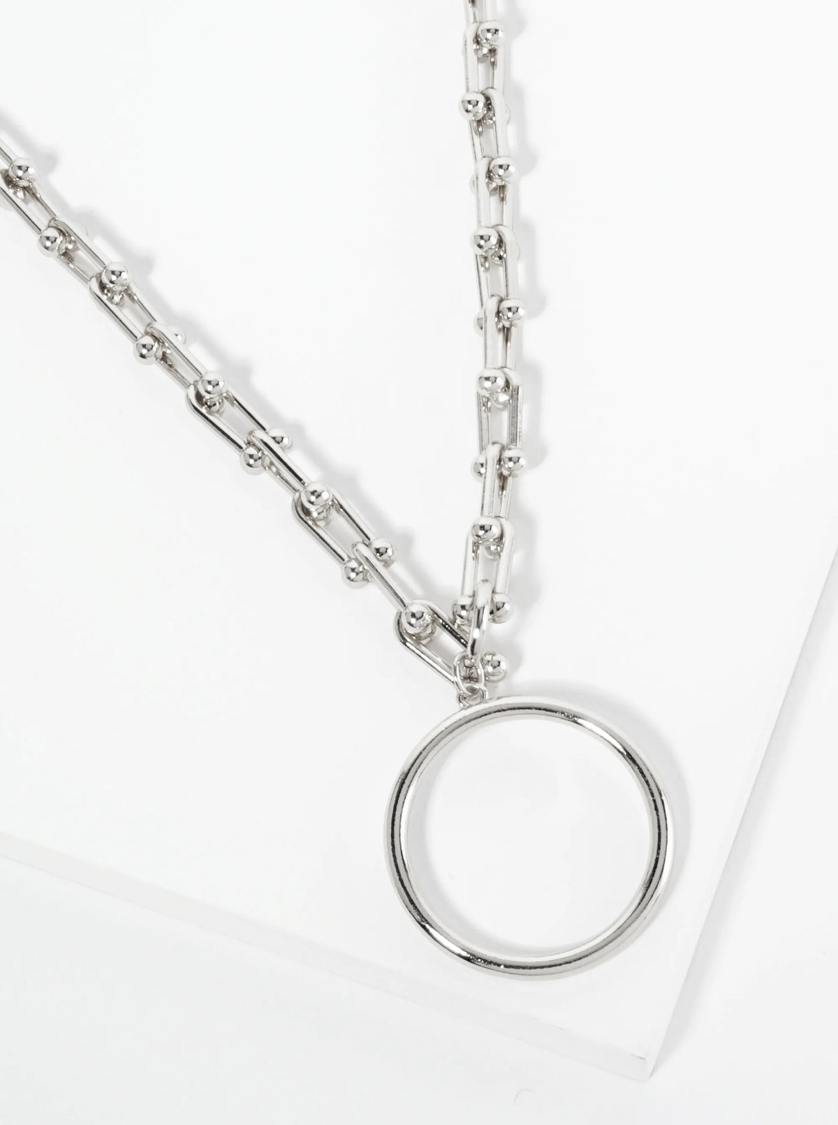 Metal Circle Pendant With HardWear Chain Necklace