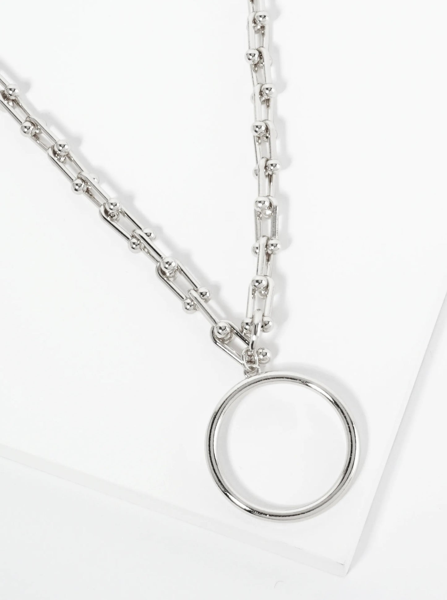 Metal Circle Pendant With HardWear Chain Necklace