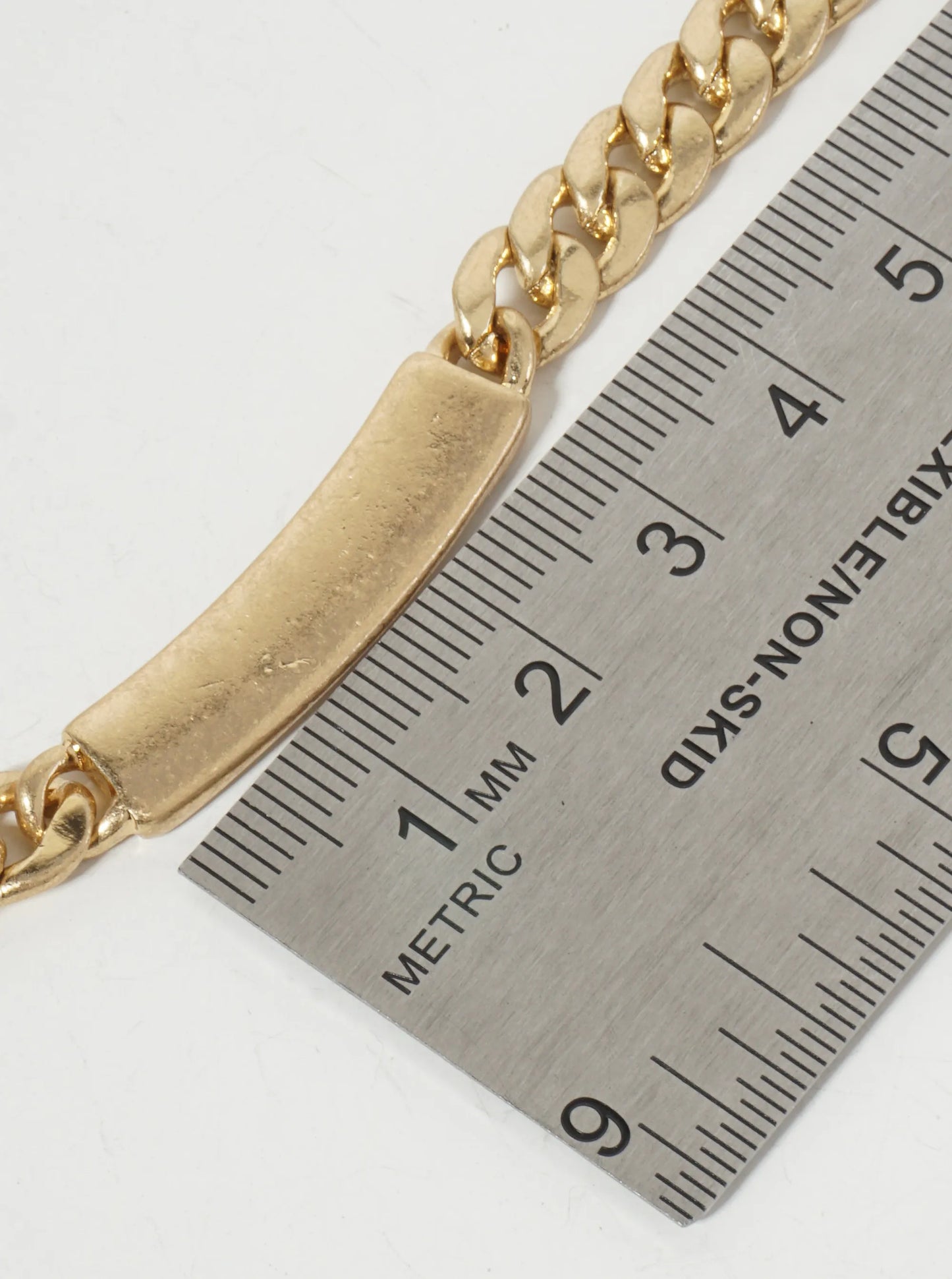 Metal Curved Bar 8mm Curb-Chain Necklace
