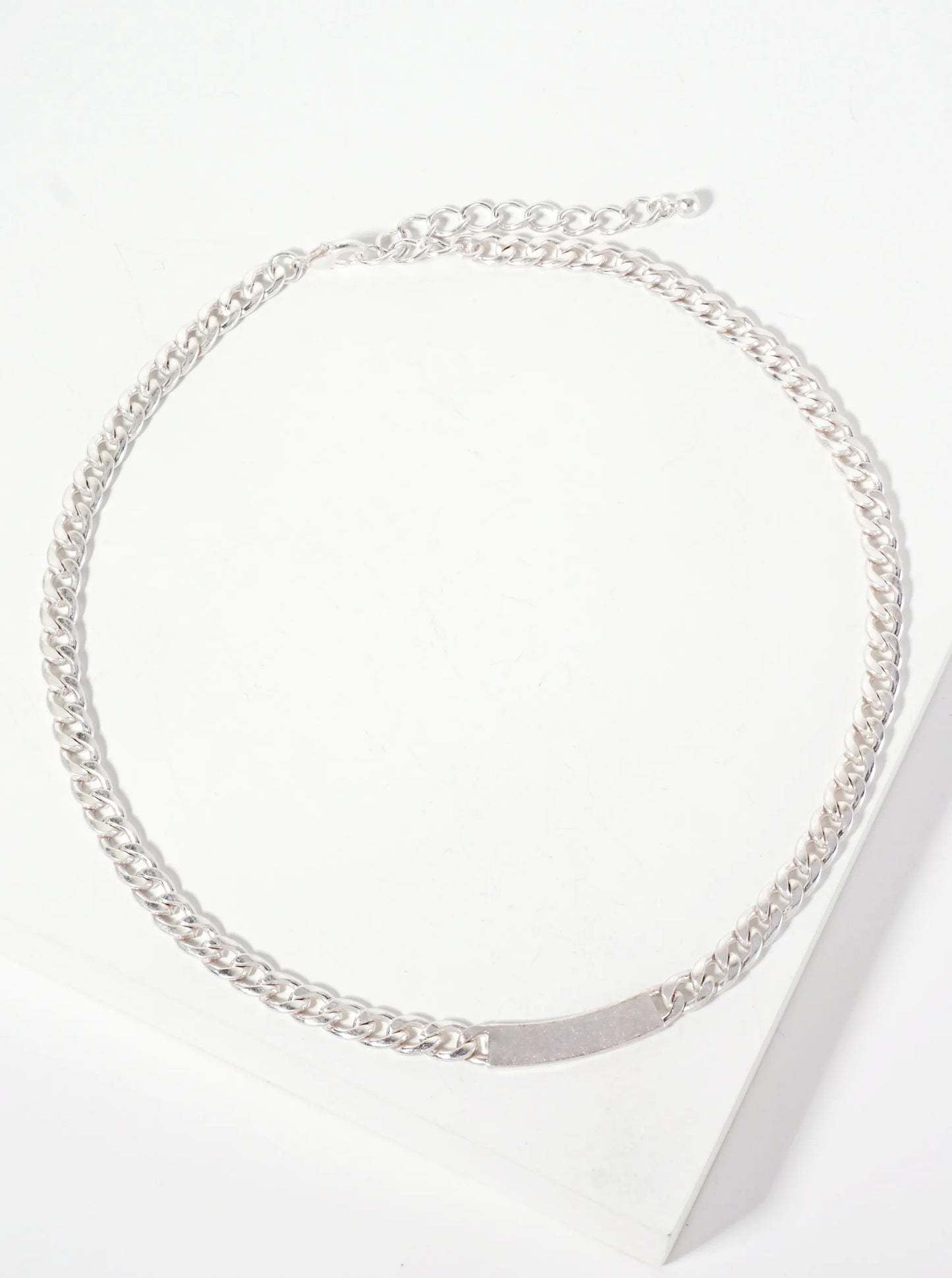 Metal Curved Bar 8mm Curb-Chain Necklace