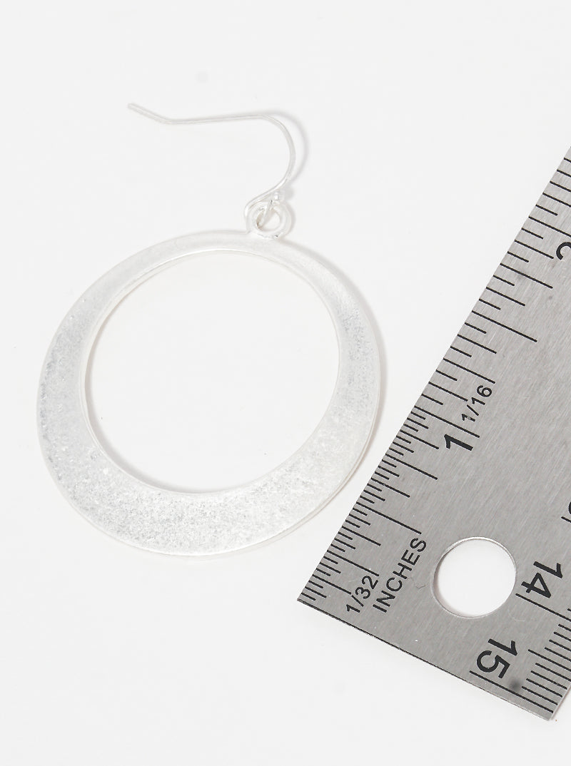 Metal Cut Out Curved Round Dangle Drop Earrings