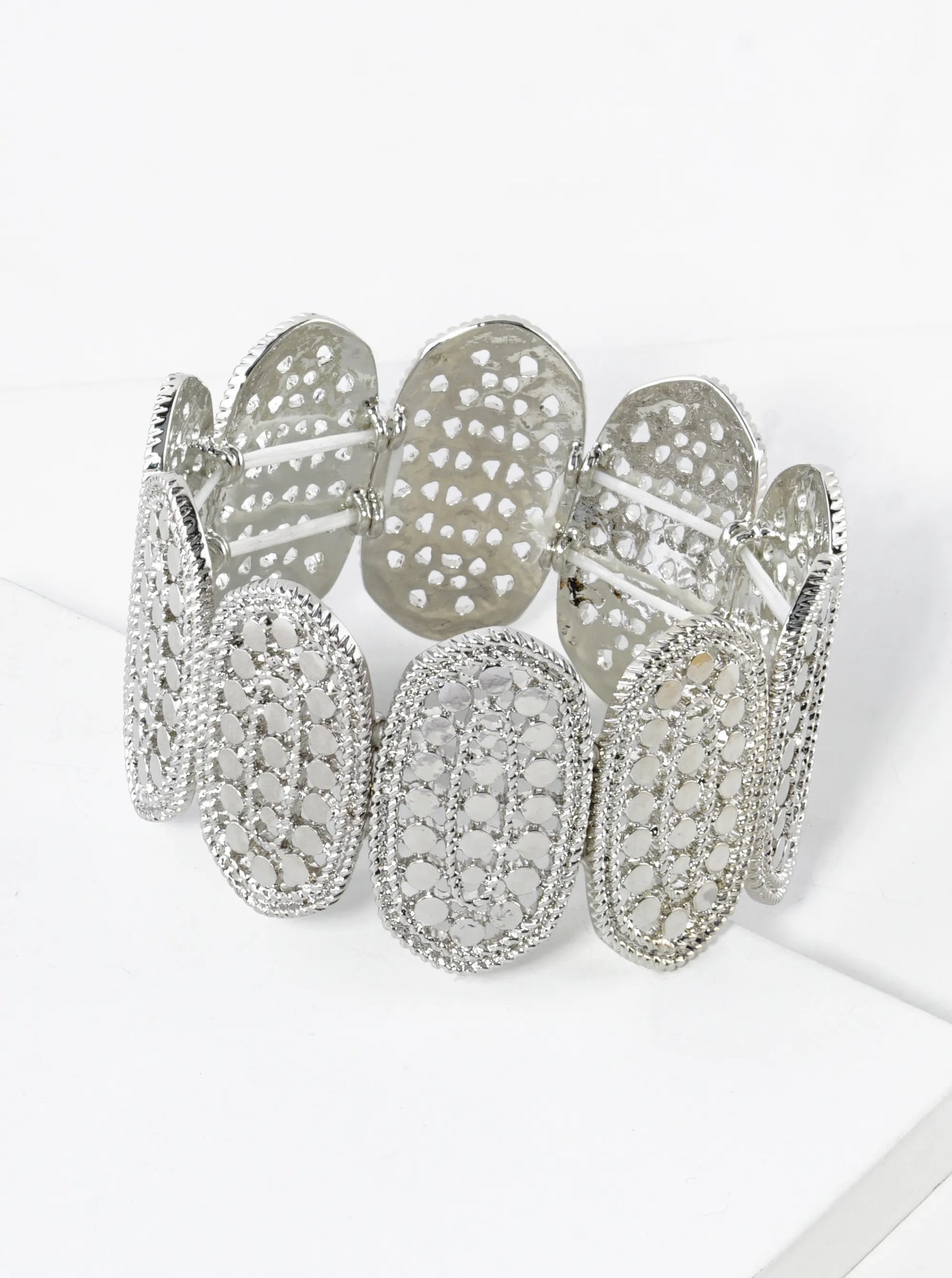 Metal Delicate Filigree Stretch Bracelet