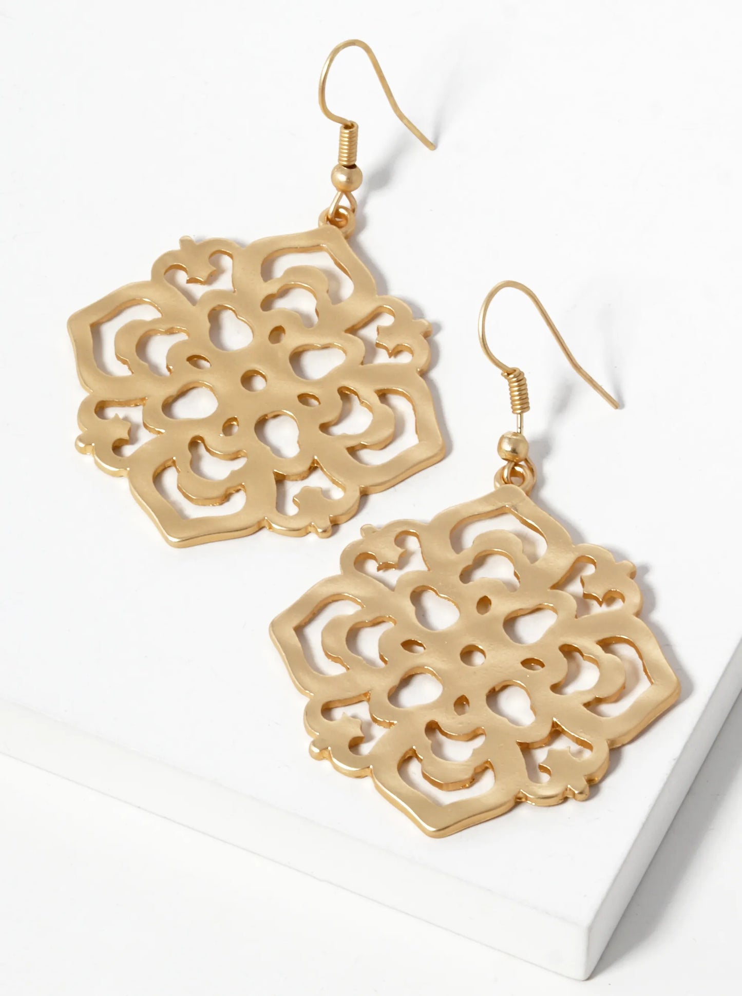 Metal Filigree Dangle Drop Earrings