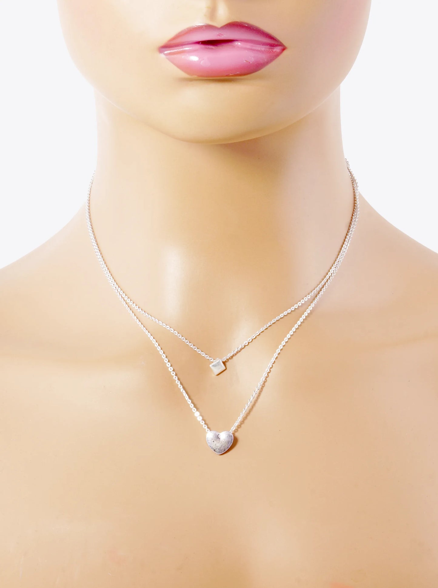 Metal Heart Pendant Layered Necklace