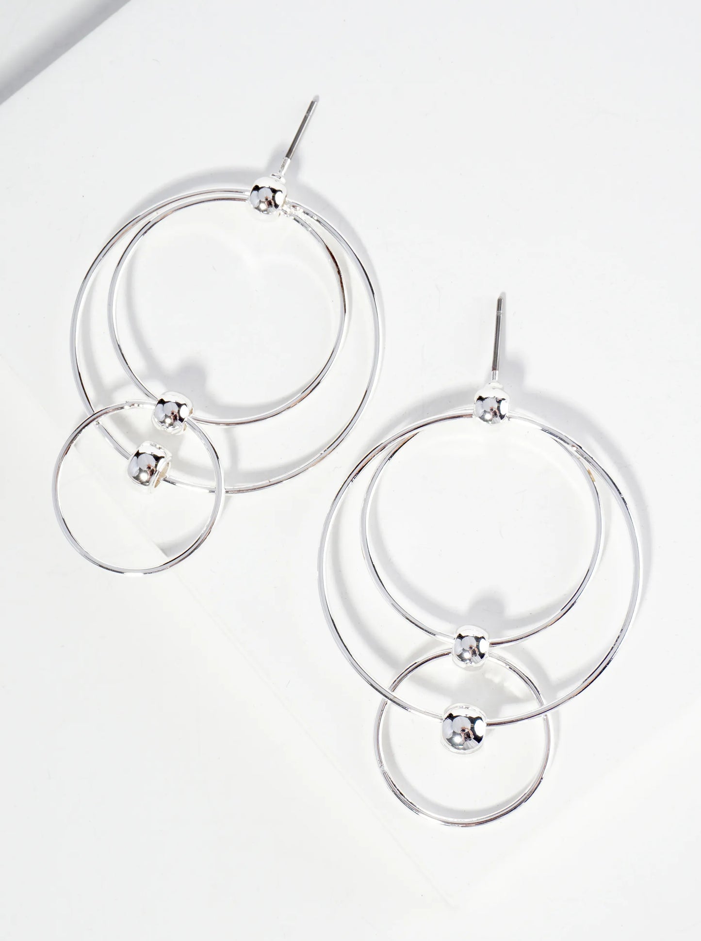 Metal Multi Circle Geometric Dangle Post Earrings