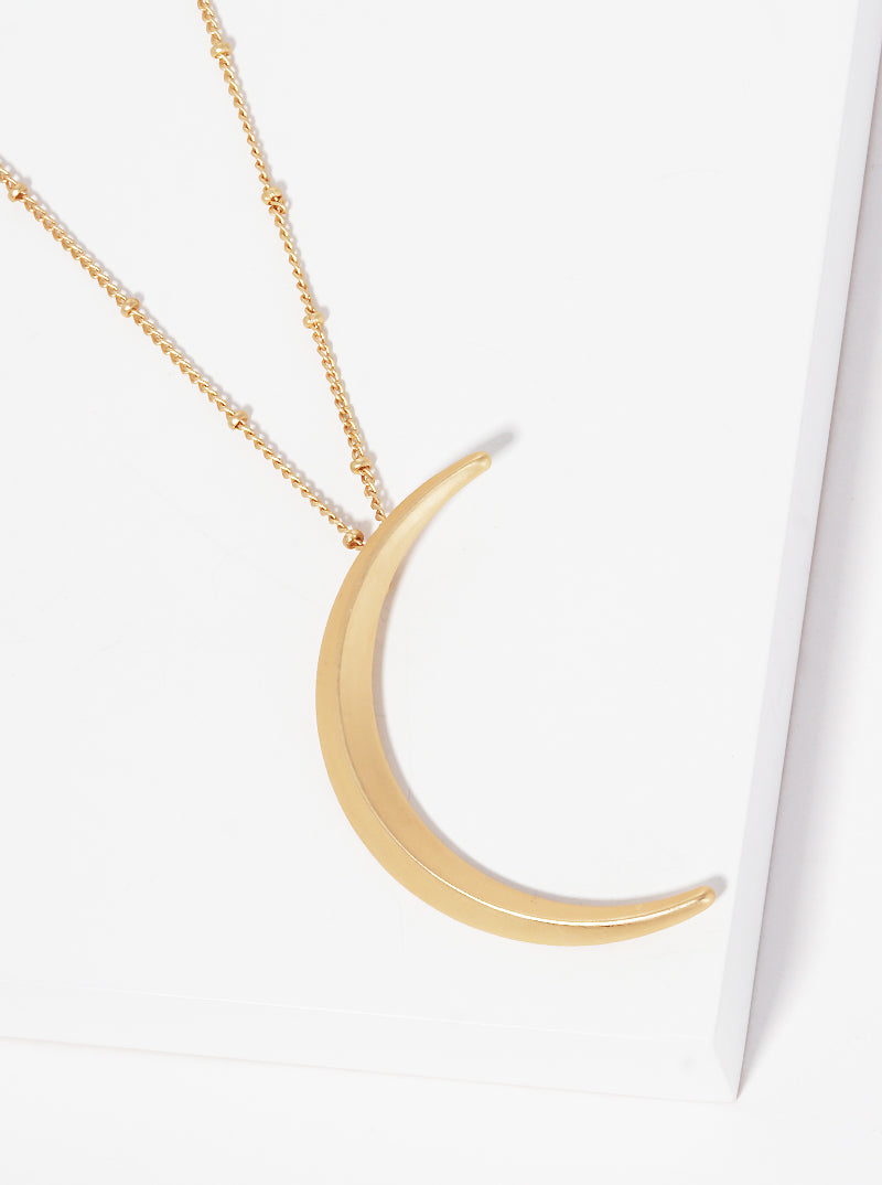 Metal Edge Moon Pendant Long Necklace