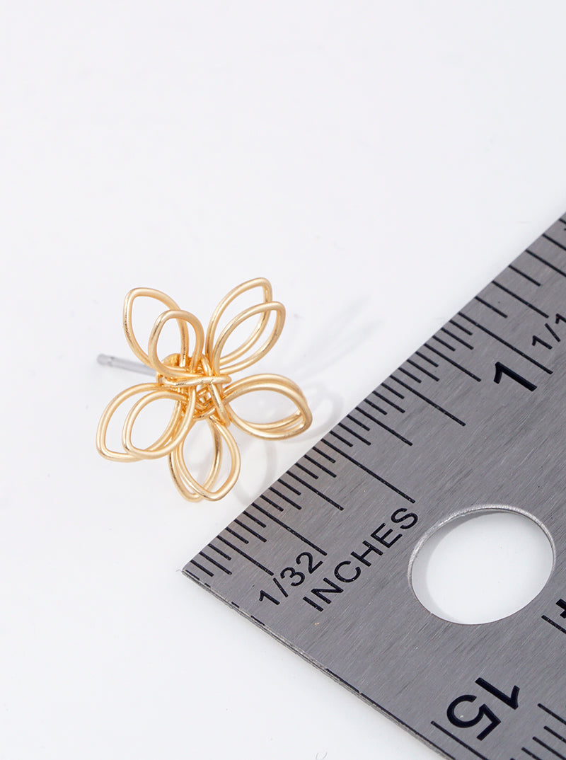 Metal Wired Floral Flower Post Stud Earrings