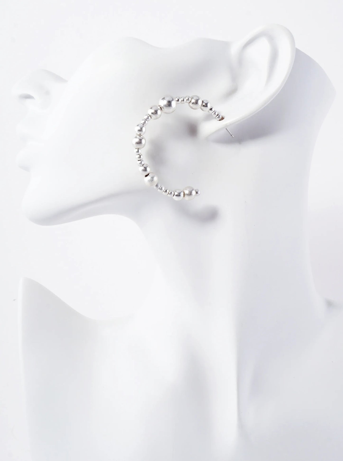 Metallic Beads And Pearls Hoop Earrings