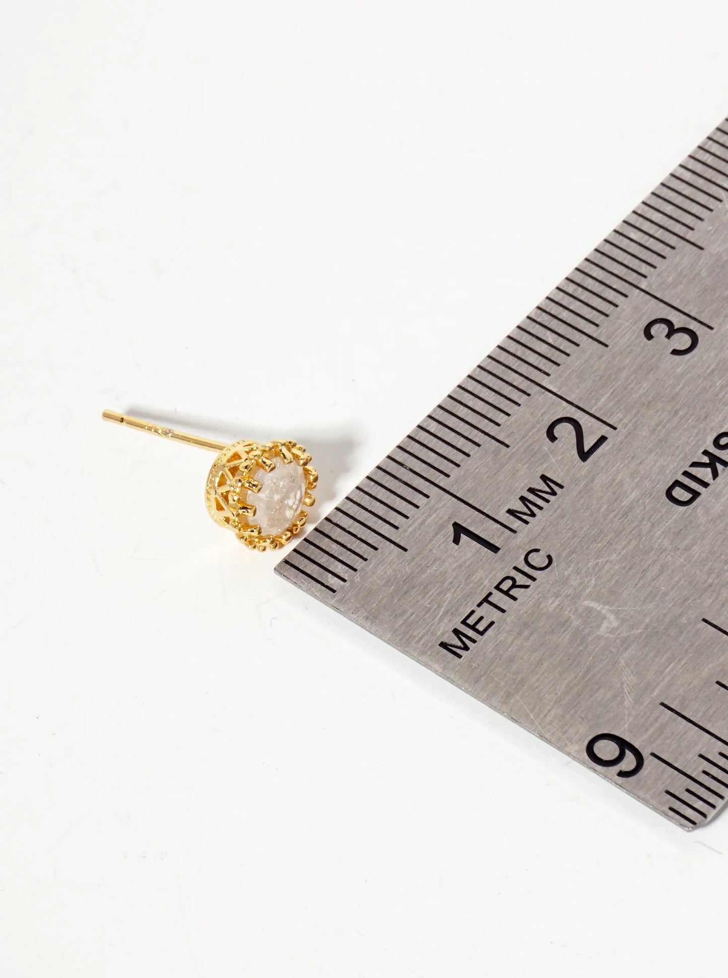 Minimalist 18K-Gold-Dipped Sparkling Glass-Bead Stone Stud Earrings